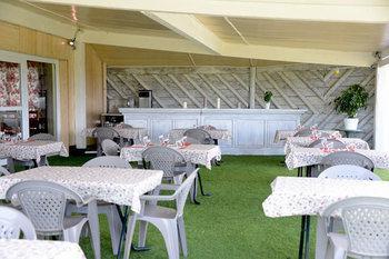 Hotel Le Domanial Commelle-Vernay ภายนอก รูปภาพ